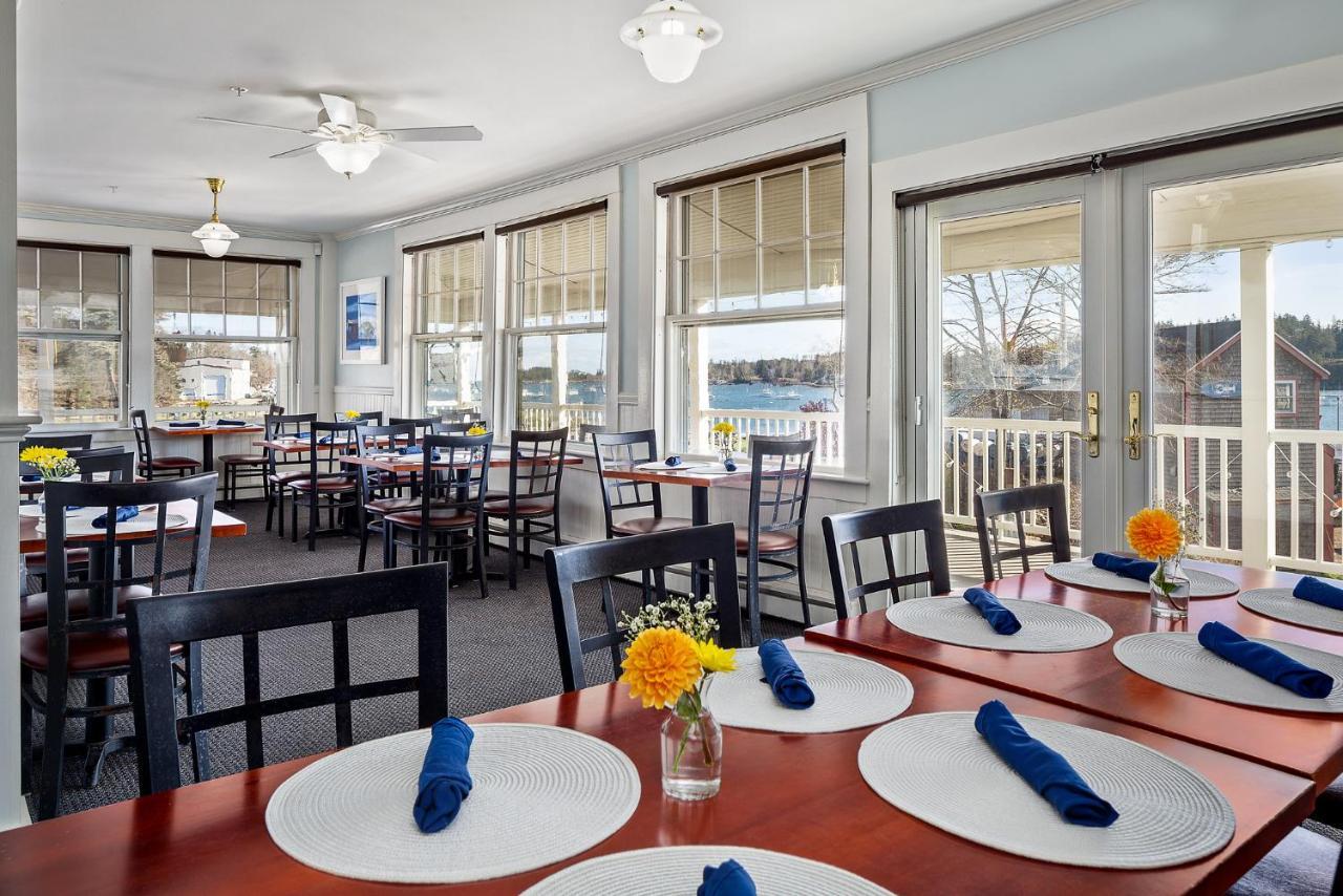 East Wind Inn & Suites Tenants Harbor エクステリア 写真