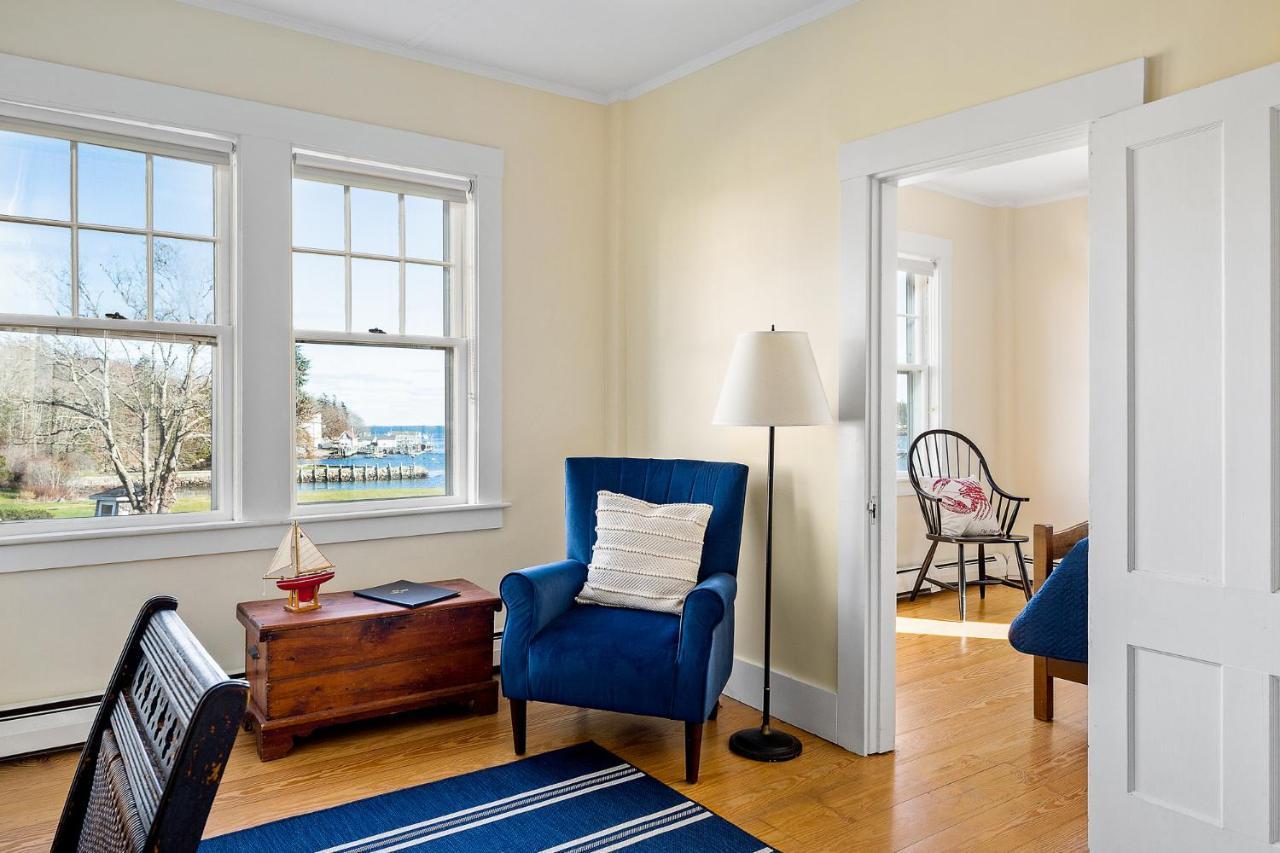East Wind Inn & Suites Tenants Harbor エクステリア 写真